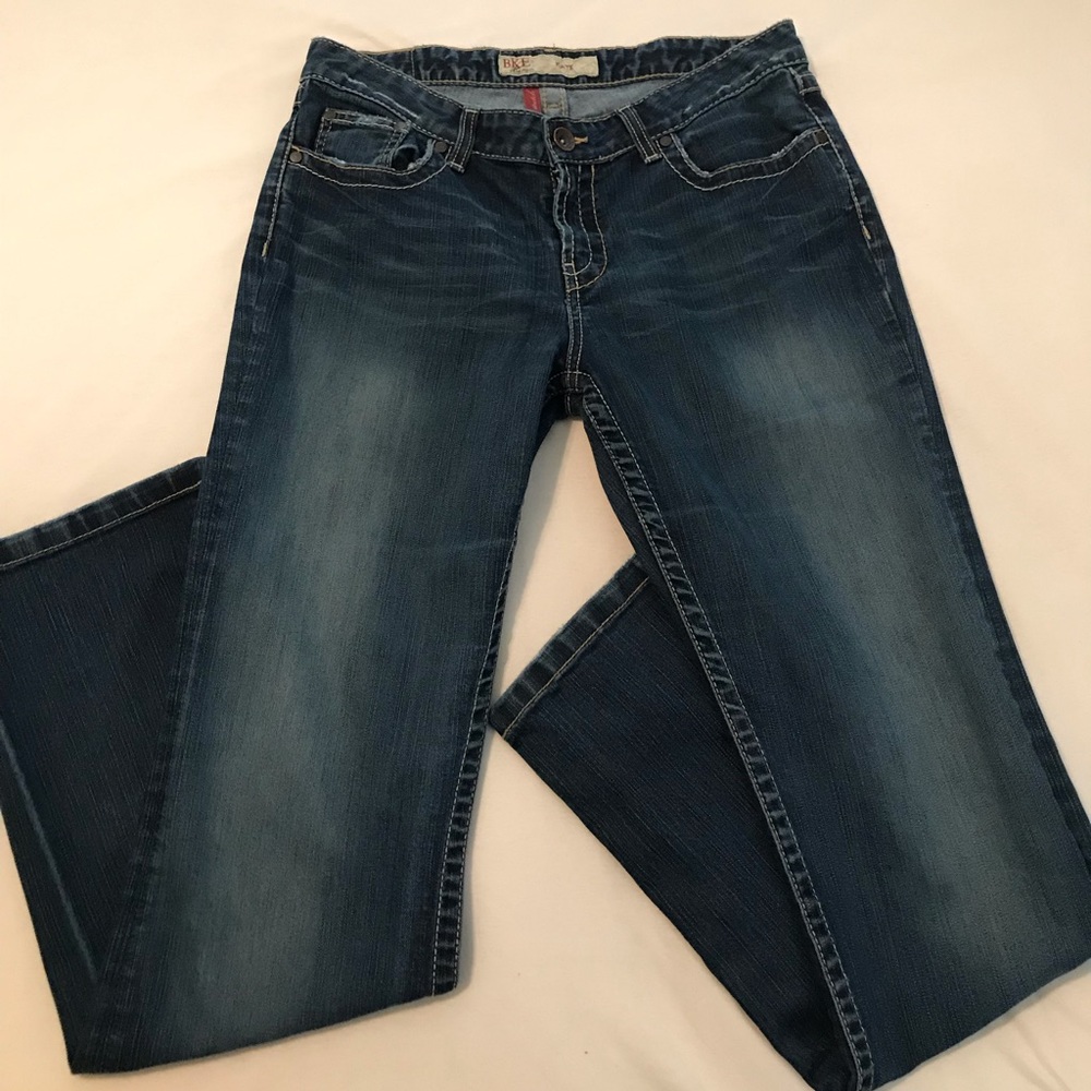 BKE denim KATE style size 32 x 33 1/2